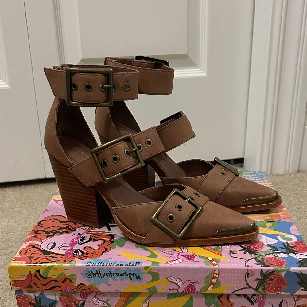 Jeffrey Campbell Hendrix Heels